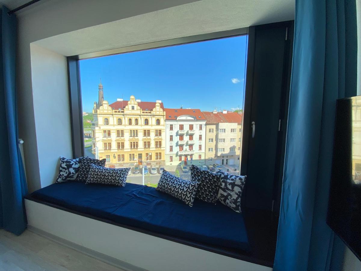 Cozy Studio With Garage In The City Center Plzeň Esterno foto
